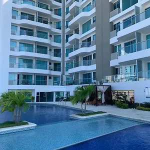 Apartamento Rodadero Sur Playa Salguero A 200 Mts Del Mar 